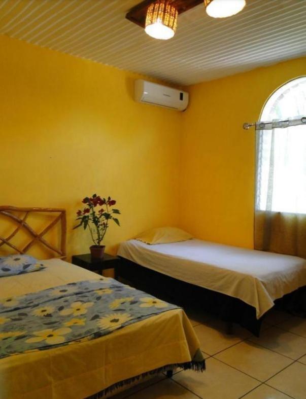 Hotel Caleta San Miguel Exteriör bild